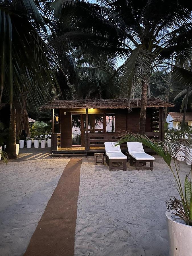 Mamagoa Beach Resort Mandrem Extérieur photo